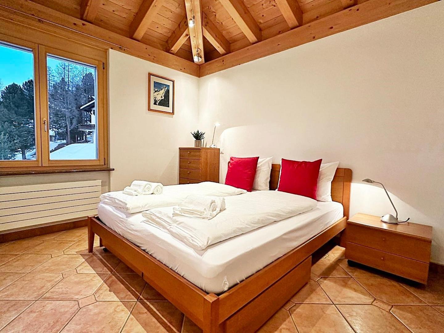 Attika - 85m2, Holz, Ausblick, Mit Garage - Me17-a * Pontresina